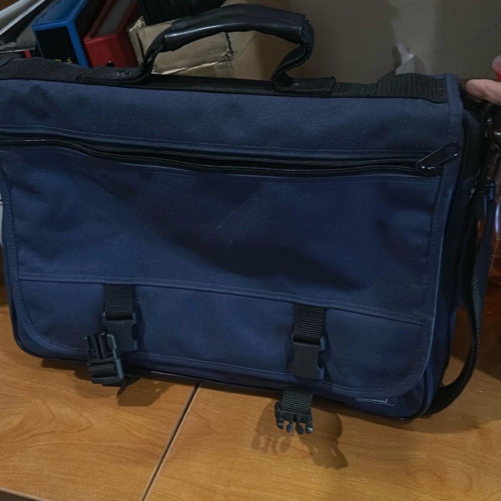 Navy blue soft fabric laptop and shoulder bag - Anvil- excellent condition